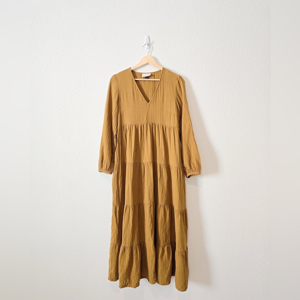 Universal Threads Tiered Maxi Dress